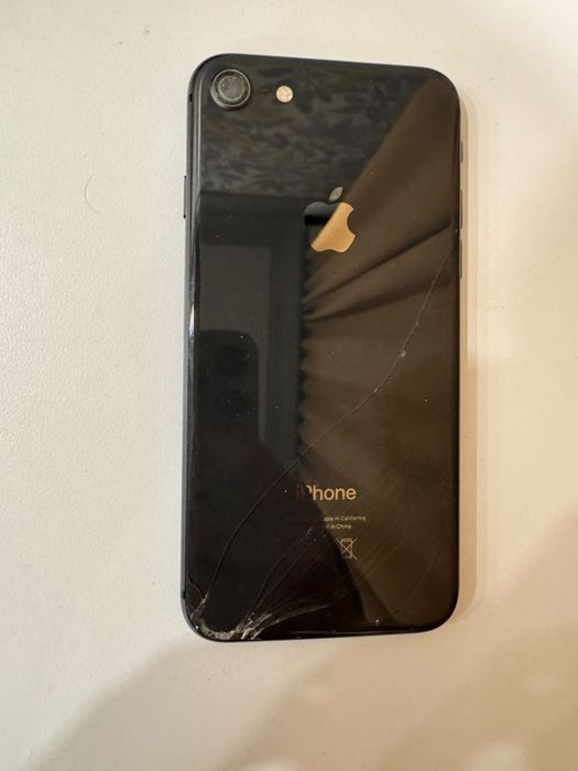 IPhone 8, отличное состояние