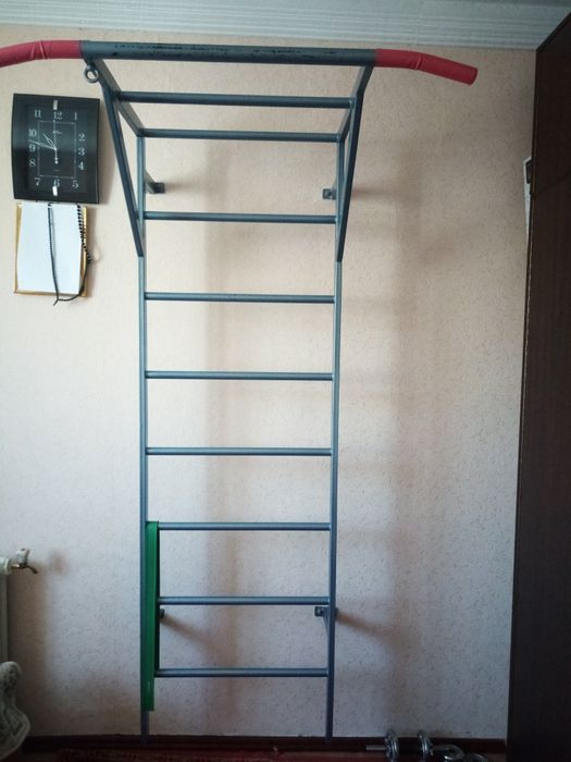 Шведская стенка металлическая