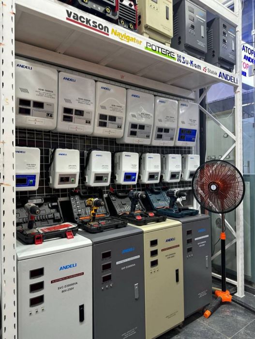 Стабилизатор напряжения для дома Andeli Stabilizator латорный  для кот