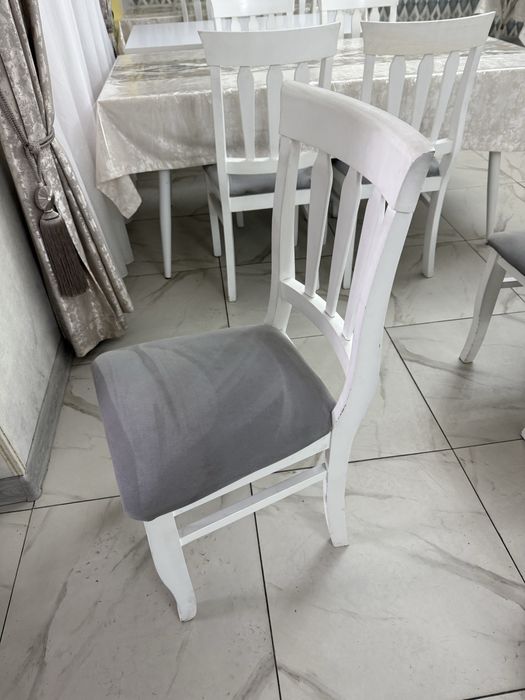 Стол стулья штучно