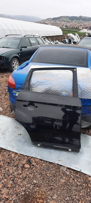 Задна дясна врата за форд куга.