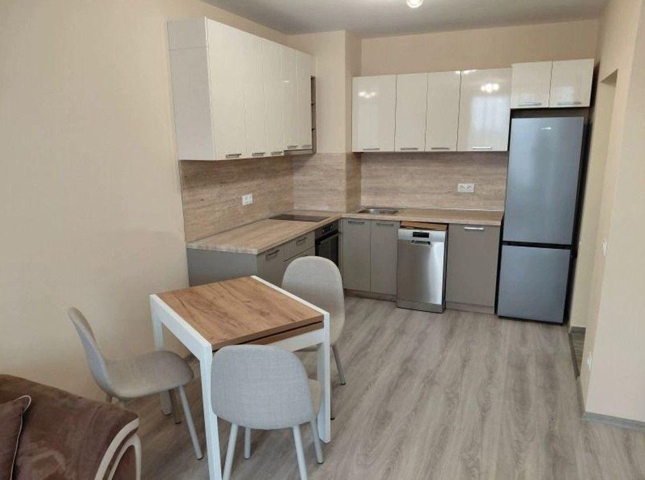 Дава се под наем Двустаен апартамент в София, Дружба 1 - 60 кв.м за 673.2 € - Снимка #1