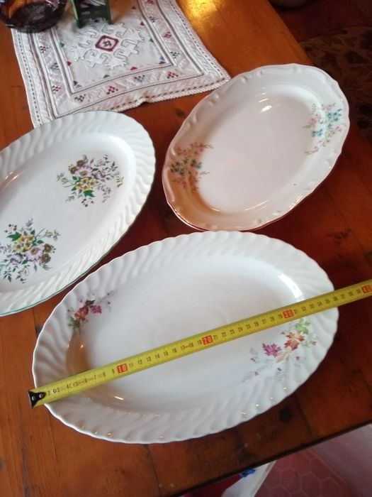 Стари порцеланови плата за сервиране - отлично качество 12 лв. за бр.