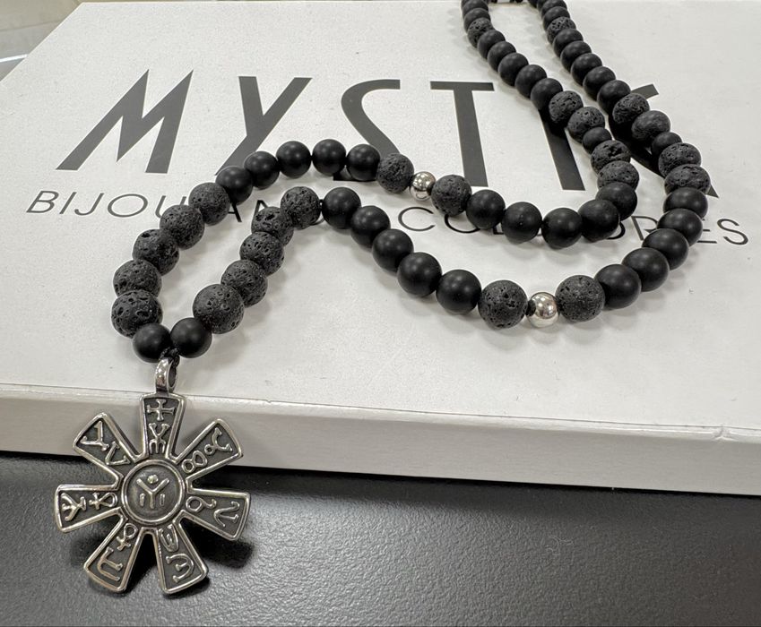 Мъжка броеница от естествени камъни