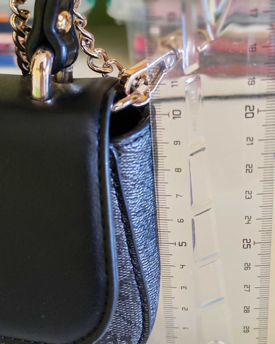 Чанта guess girl