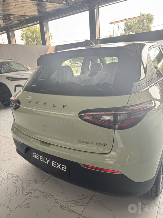 Geely EX2  2026