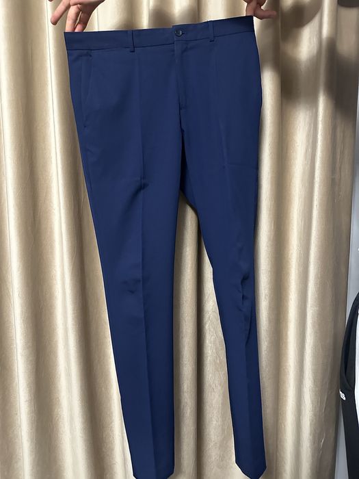 Costum din doua piese