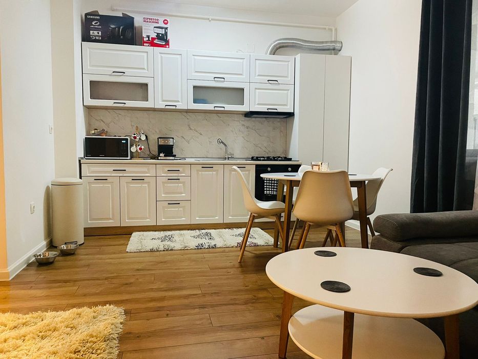 Apartament 2 Camere de închiriat