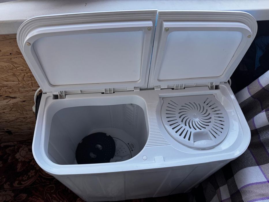 Продам стиральную машину