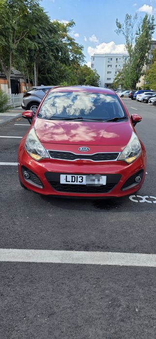 Kia Rio 2013 volan pe dreapta