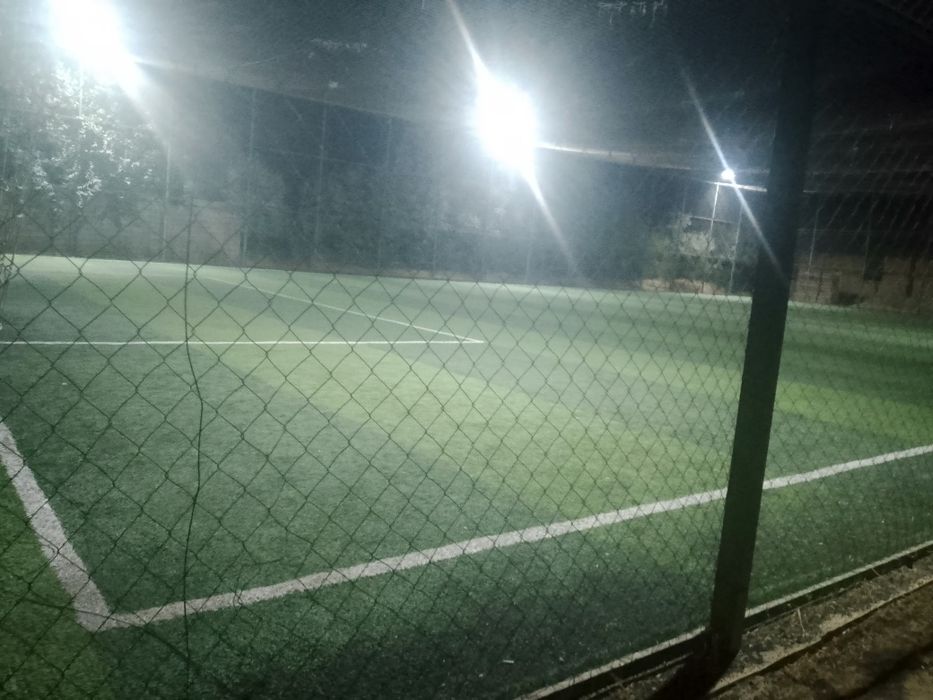 Mini stadion 3 yil ishlatilgan buzilib kamplek sotiladi holati zoʻr .