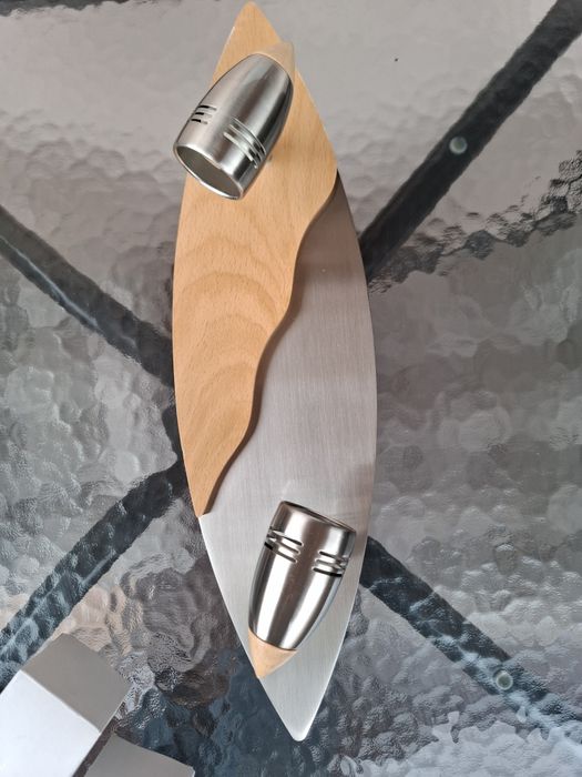 Стенна лампа с 2 крушки