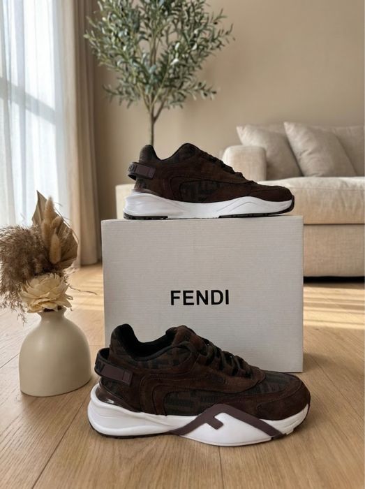 Adidasi Fendi Flow Low- Top Brown 2026