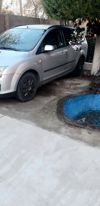 Vand ford focus , 1,6 diesel , anul 2007.