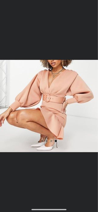 Рокля Asos в цвят пудра S M
