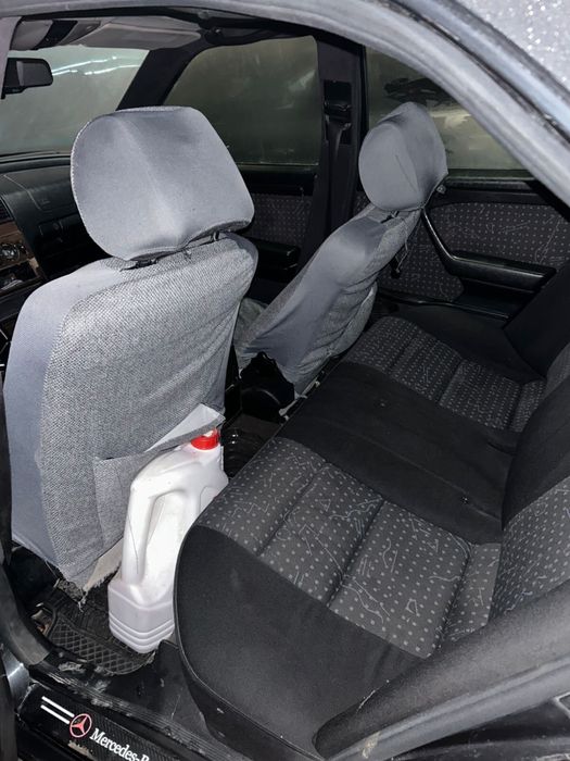 продам мерс с180