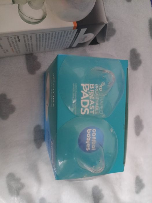 Pompa de san, protecție pt mamelon și tampoane de san 3d toate 100 lei