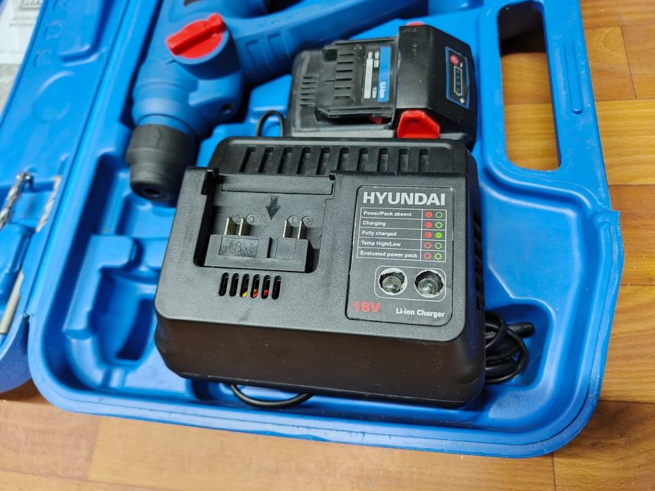 Перфоратор Hyundai HY-1820Li 1.2 Дж, SDS-Plus