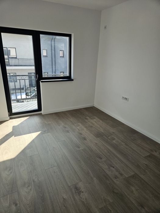 Proprietar, vand casa P+1E+M in Bragadiru