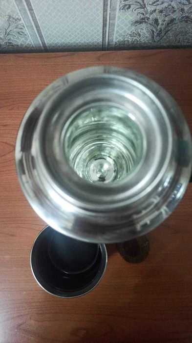 Продам термосы  разные