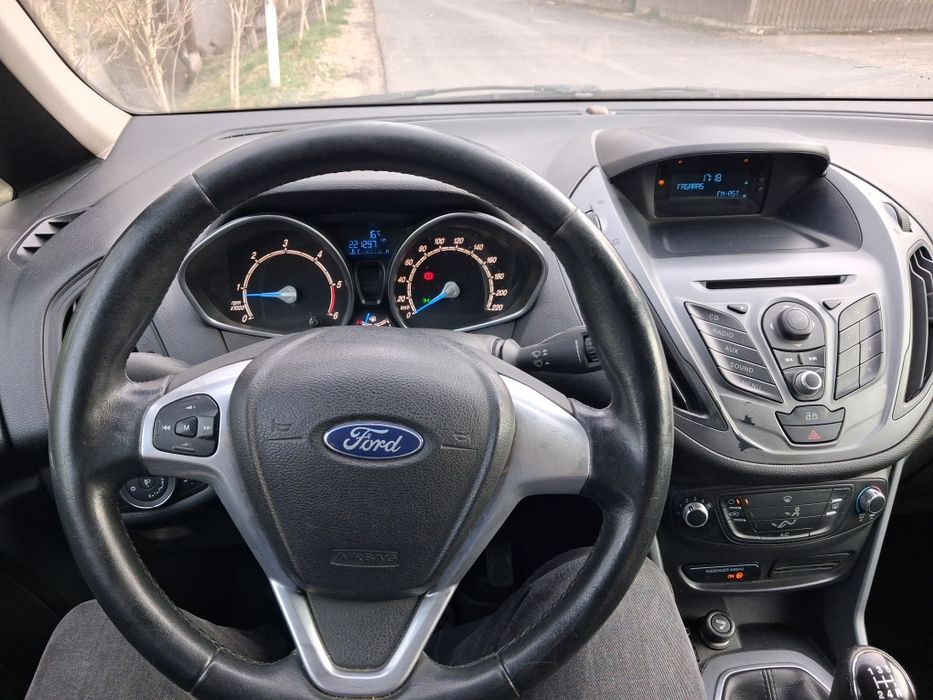 Vând Ford b max 1.5diesel