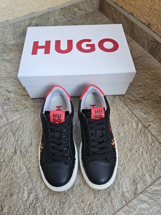 Сникърси за момче Hugo