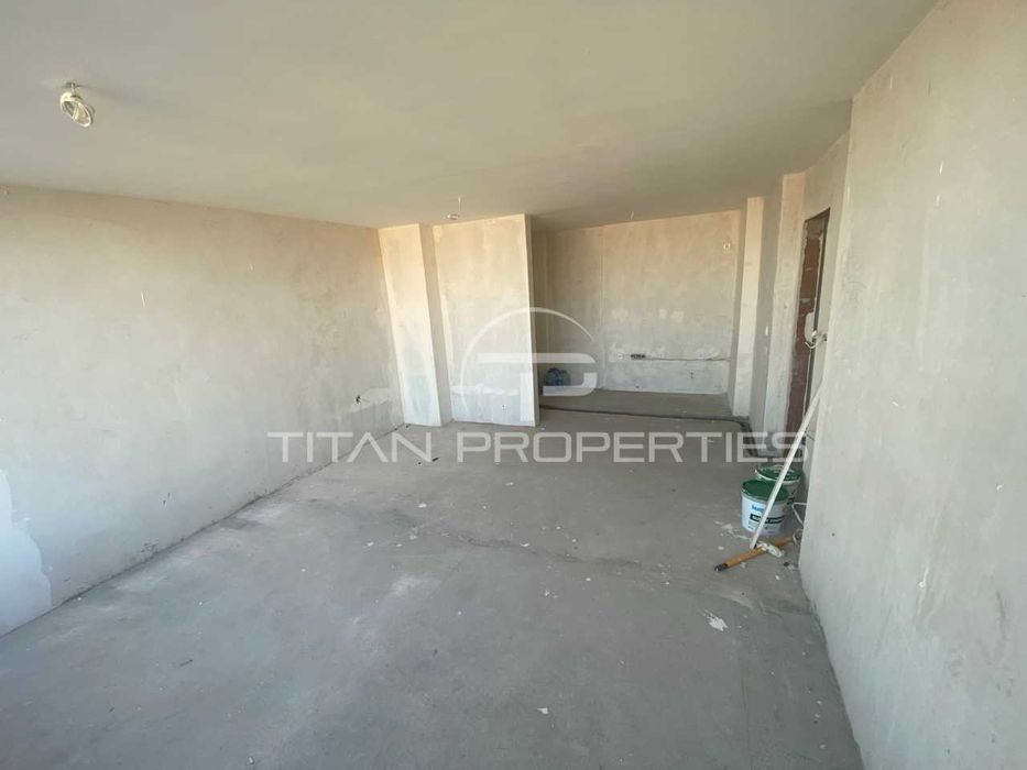 Продава се Тристаен апартамент в Пловдив, Съдийски - 103 кв.м за 1405 €/кв.м - Снимка #4