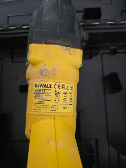 Dewalt Ciocan rotopercutor cu motor fără perii SDS-Plus de 18V XR