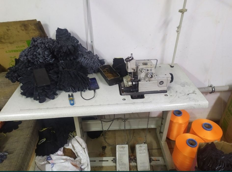 Продам перчаточный оверлок