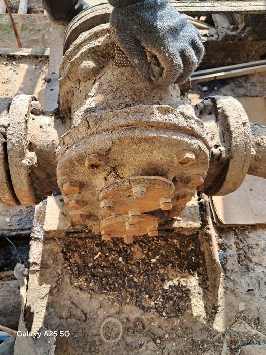 Nasoslar nerjaviyka zatvor zadvishkalar