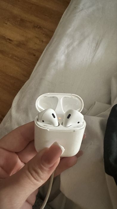 Airpods  2 серия