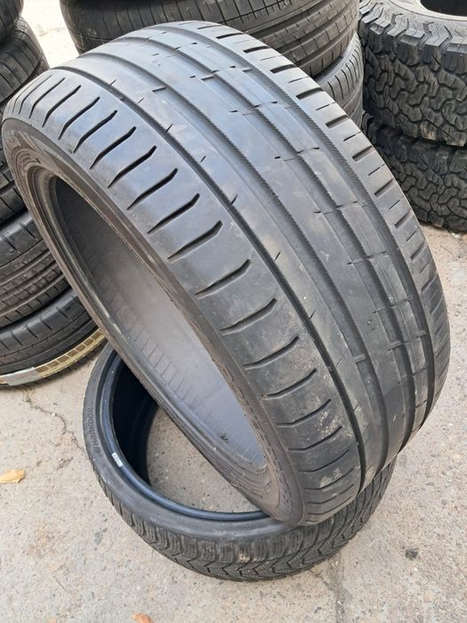 1XAnvelopa second vara 255 45 ZR 20 Nokian