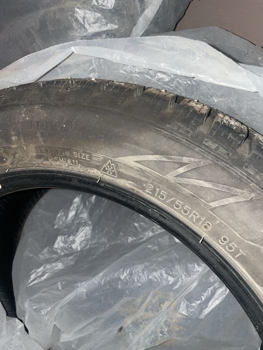 Продам Зимняя резина 215/55R18