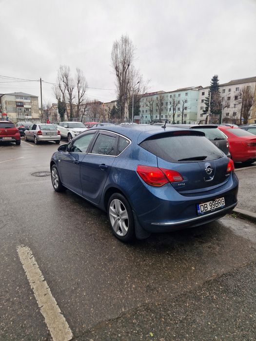 Vand opel astra j 1.4 turbo GPL