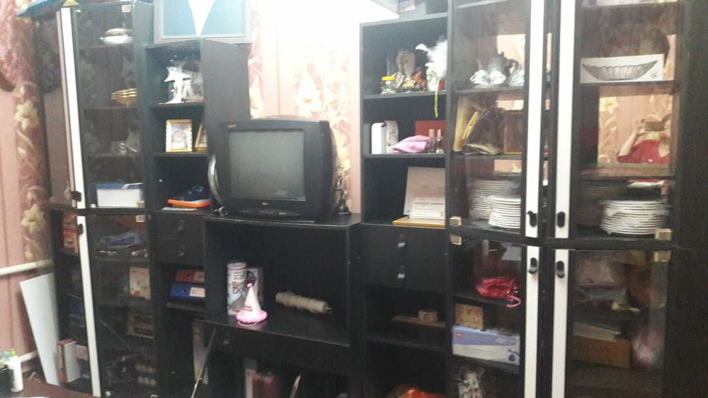 Арзан Стенка гостинная