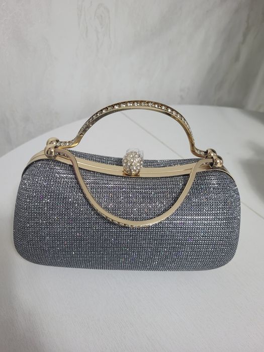Сумочка вечерняя