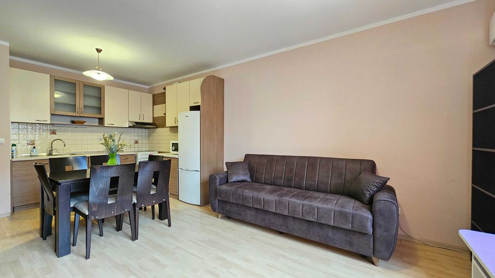 Дава се под наем Двустаен апартамент в София, Красно село - 70 кв.м за 630 € - Снимка #2