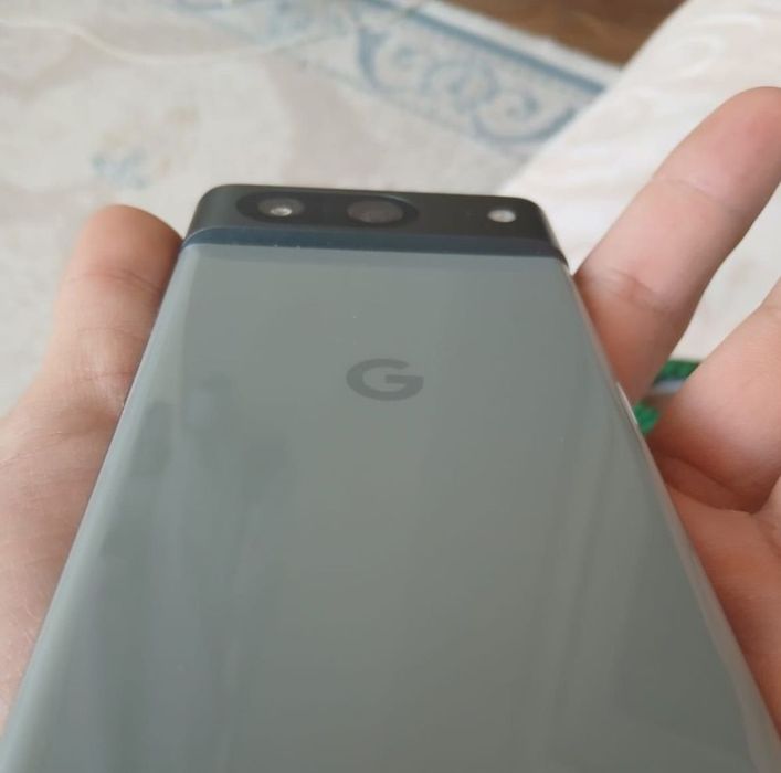 Google pixel 8 идеального состояния