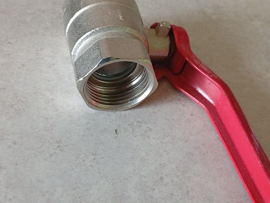 Robinnet cu bilă inox 3/4" filet interior manetă roșie – stare excelen
