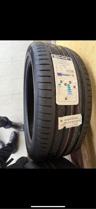 Две гуми DOT: 23г. 255 40 21 Continental Eco 6 - Чисто Нови