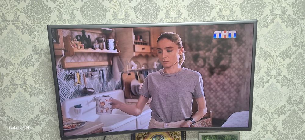 Телевизор Samsung