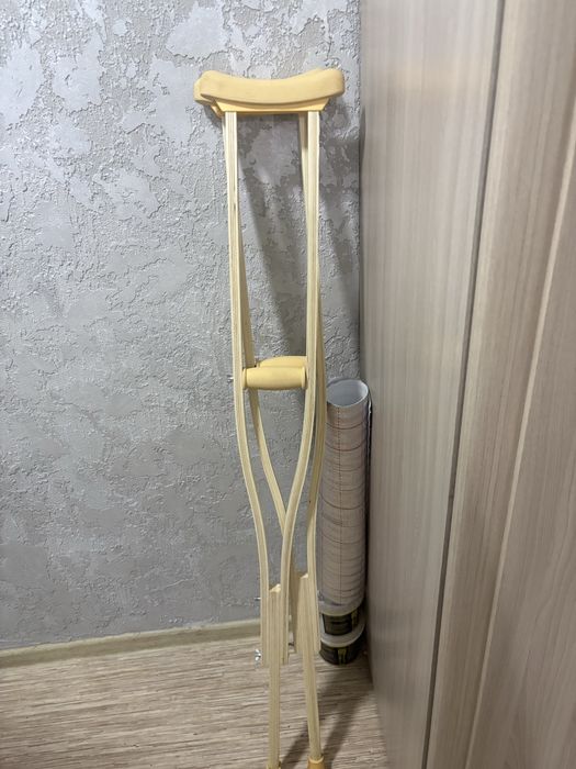 продам костыли (купили но не понадобились)