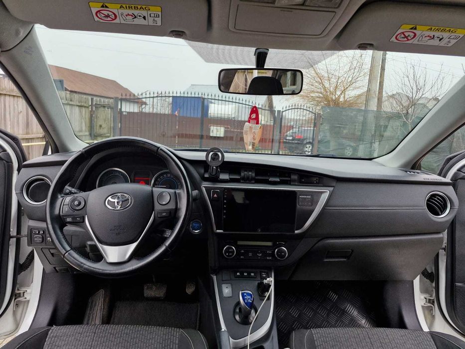 Autovehicul Toyota Auris