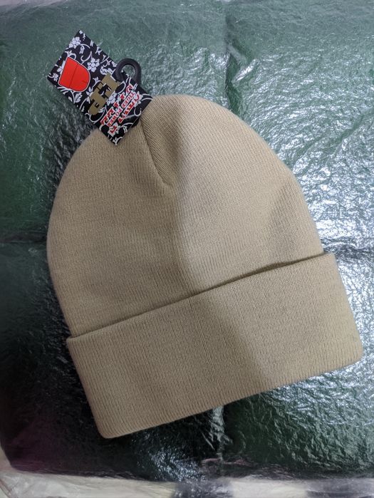 Шапки мужские разные