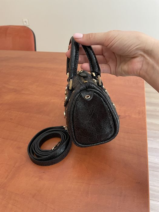 Дамска кожена чантичка Elisabetta Franchi