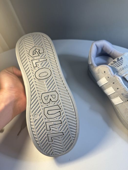 Adidas кроссовки