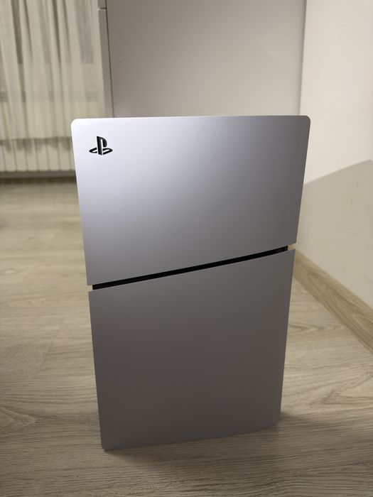 PlayStation 5 1TB  2 джойстика gta5 FC26