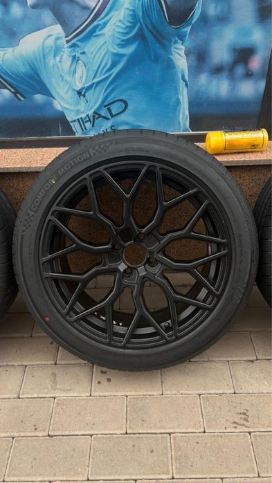 Продам шины 205/50/17