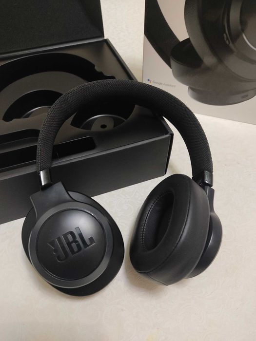 Наушники JBL Live 500BT Black