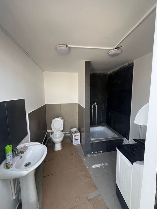 Продам утепленный 12м контейнер